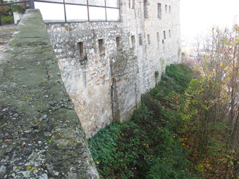 TN hrad - Oporný pilier
